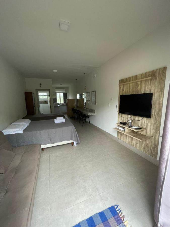 Suites Em กาปีตอลิโอ ภายนอก รูปภาพ